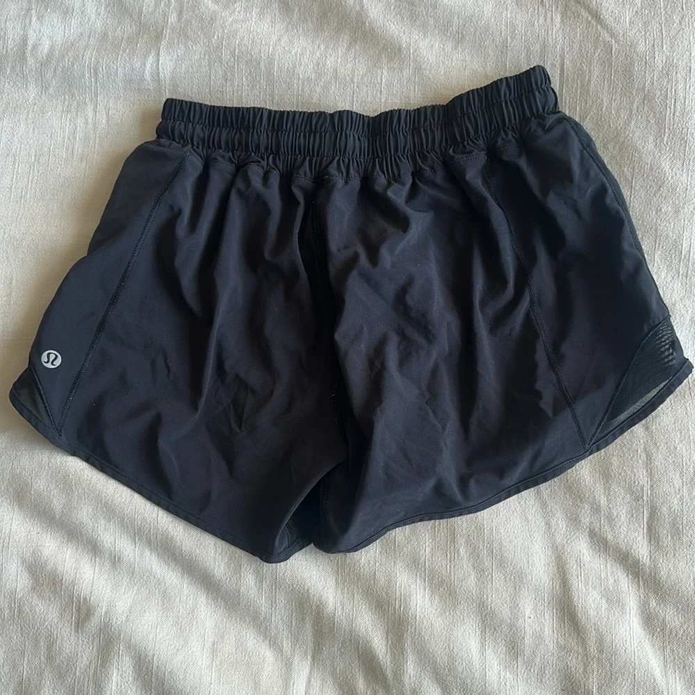 lululemon athletica Black Athletic Shorts Lightweight Performance - Picture 3 of 4